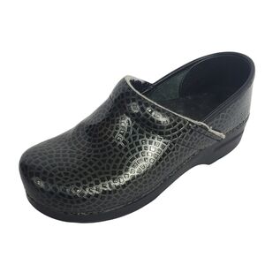 Dansko Black Clogs Webbed Textured Patent size 39